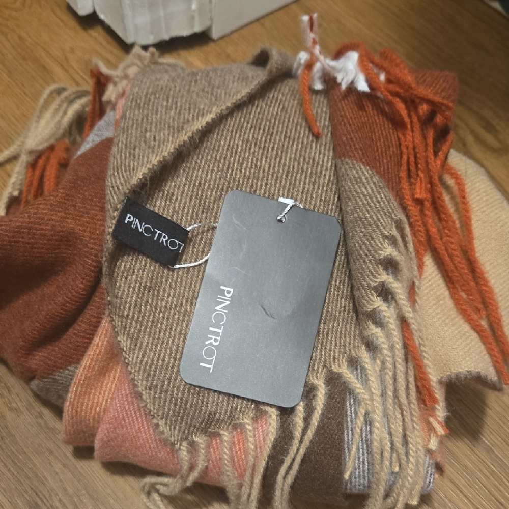 Women's Multicolor Wool Scarf